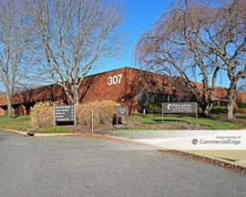 College Park at Princeton Forrestal Center - 305 & 307 College Road East