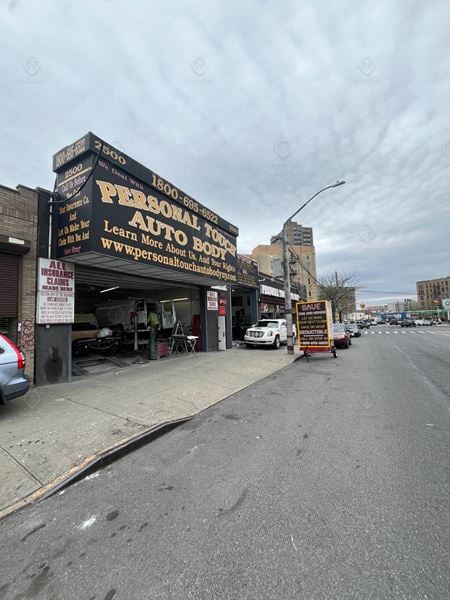 Photo of commercial space at 2500 Boston Road in The Bronx
