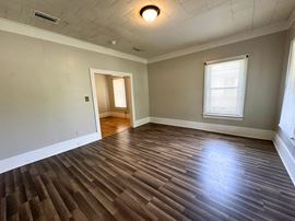 706 Cherokee St