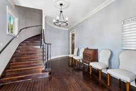 506 Water St