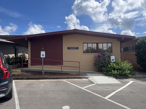 2911 Medical Arts Street #5