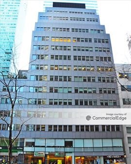 880 Third Avenue