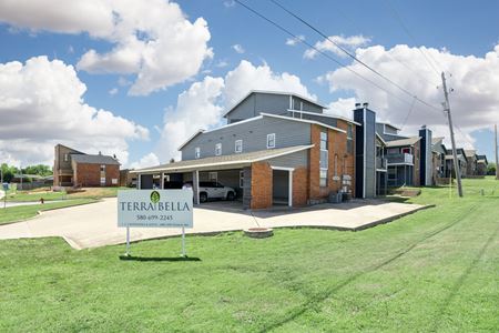 Photo of commercial space at 4001 NW Ozmun Ave in Lawton