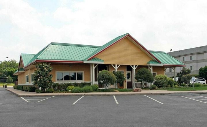 Retail space for Sale at 3600 S Broadway in Edmond