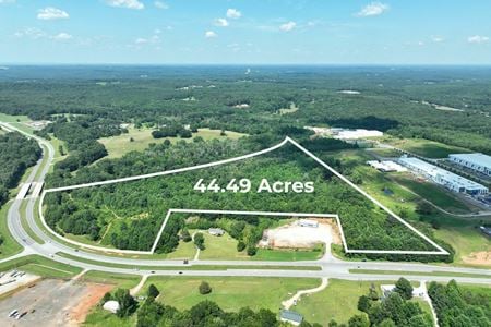 Photo of commercial space at Highway 441 in Commerce
