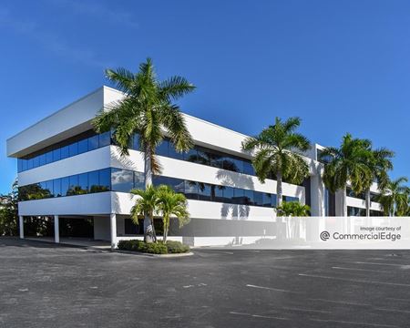 Office space for Rent at 7370 College Pkwy in Fort Myers