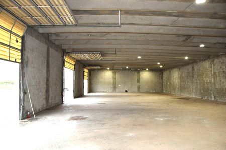 Photo of commercial space at 281 Old Dixie Highway in Tequesta