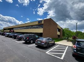 8465 Keystone Crossing