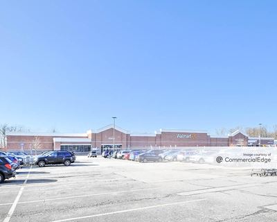 Marketplace at Four Corners