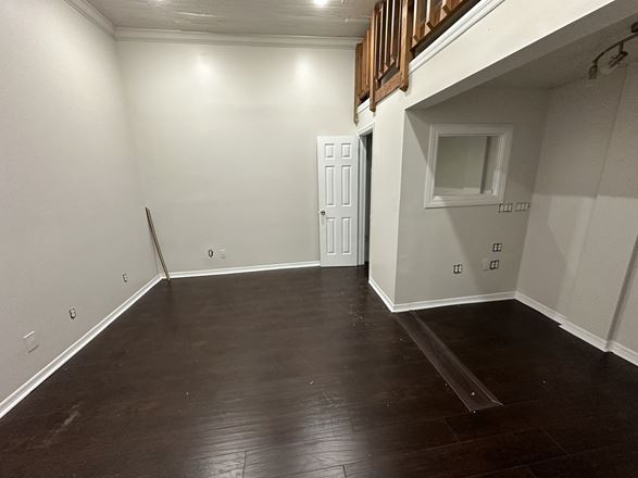 West Tampa Commercial Building & Lot for Sale