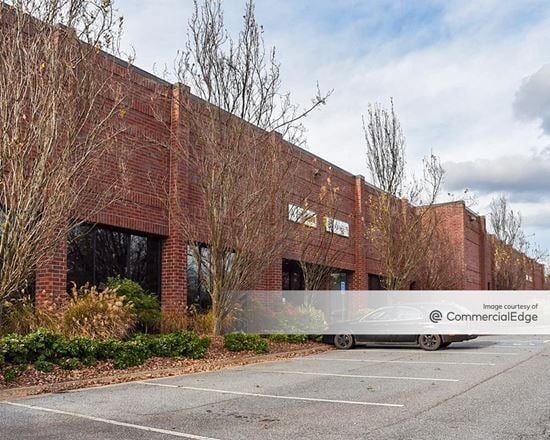 Satellite Ridge Business Park - 450 & 470 Satellite Blvd NE