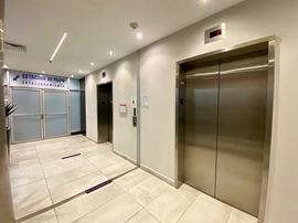250 City Tower