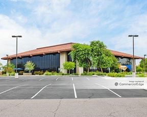 Corporate Center - 4625 South Wendler Drive