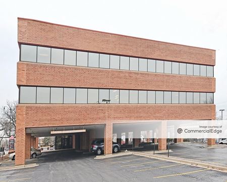 Office space for Rent at 8833 Gross Point Road in Skokie