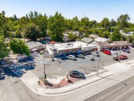 7-Eleven Strip Center