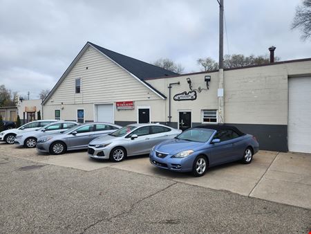 Commercial space for Sale at 177 E 19th St in Holland