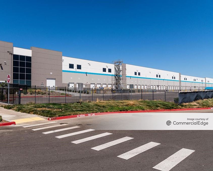 2325 West Louise Avenue, Manteca Industrial Space For Lease