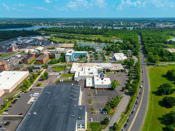 24,092 SF± Flex/Office Space