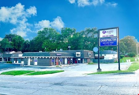 Retail space for Sale at 13717-13723 E 39th St S in Independence