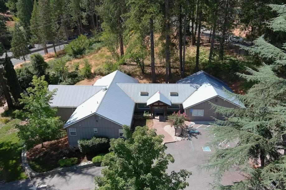440 Lower Grass Valley Rd