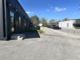25 Lesmill Rd, North York, ON M3B 2T3