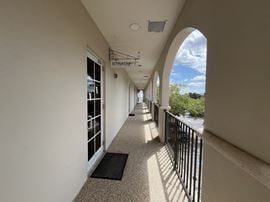 Bay Street Towncenter - Premier Office Space