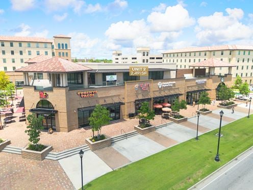 Nicholson Gateway: 2,491 SF Restaurant Sublease on LSU Campus