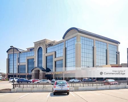 Windsor Plaza - Retail - Eden Prairie