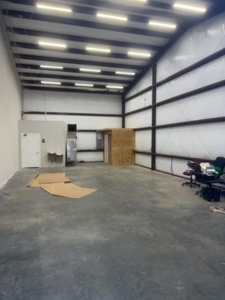 Industrial space for Rent at 8437 E Bay Blvd in Navarre