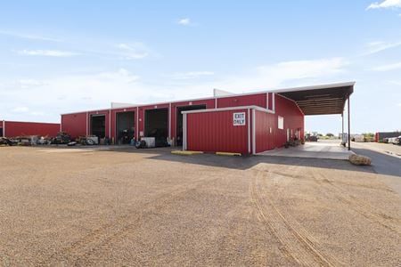 Photo of commercial space at 101 Pennzoil Loop South in Edinburg