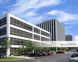 Oak Brook 22
