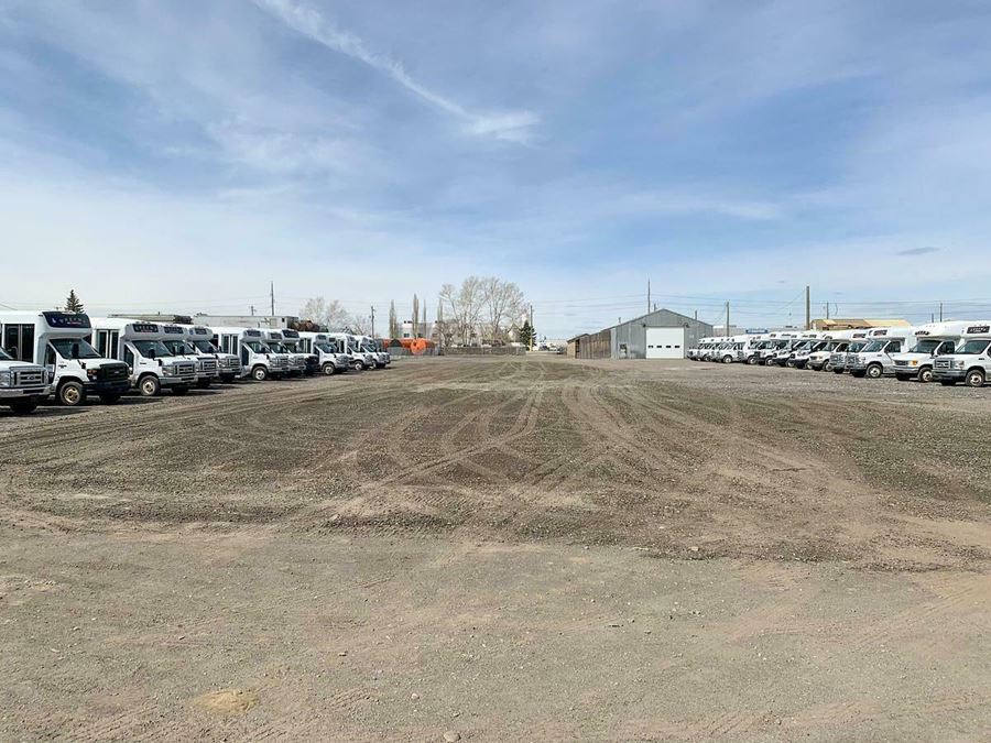 8612 48 St SE