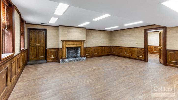 Historic Downtown Savannah Office with Rare 30-Space Parking — Prime Redevelopment Opportunity
