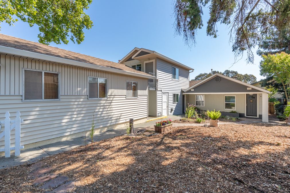 Duplex in Sebastopol