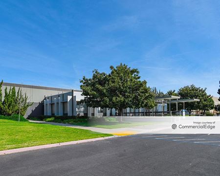 Industrial space for Rent at 900 East Stowell Road in Santa Maria