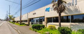 47,054 SF commercial building on Hwy 99W for sale
