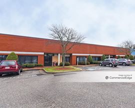 Thimble Shoals Business Center