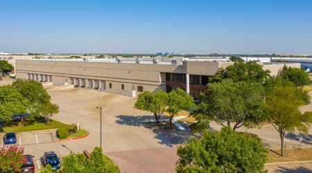 Commercial space for Rent at 2895 113th Street in Grand Prairie