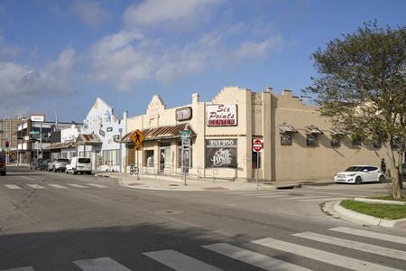 Retail space for Rent at 1718B S Alameda in Corpus Christi