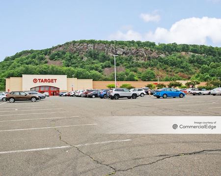 Retail space for Rent at 474 Chamberlain Hwy in Meriden