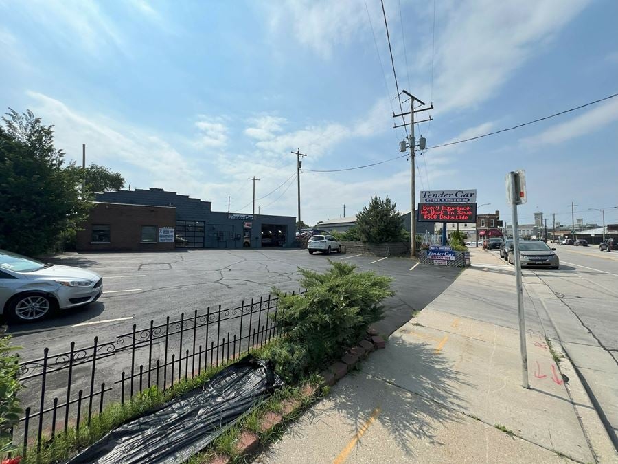 1800 S 1st St, 1803, 1823-1825 S Kinnickinnic Ave