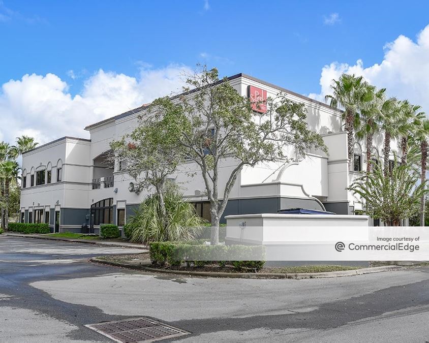 5200 Vineland Road, Orlando, FL 32811