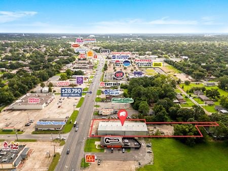 Photo of commercial space at 4549 Johnston St in Lafayette