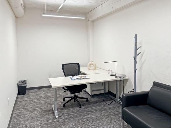 Regus - Campbell - Orchards City Dr