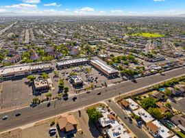 Fiesta Palms II Shopping Center