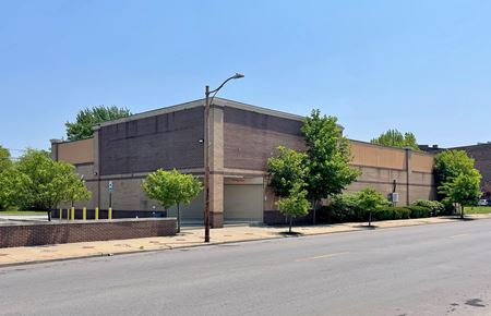 Retail space for Rent at 3136 Lagrange Street in Toledo
