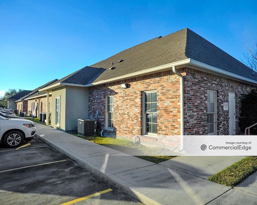 Coursey Oaks 13702 Coursey Blvd, Baton Rouge, LA CommercialSearch