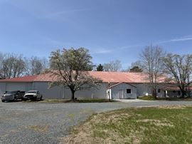 Multi Building Flex Property - Unique Opportunity!
