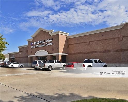Northchase Plaza