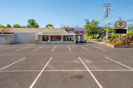Retail space for Rent at 705 North Hammonds Ferry Road in Linthicum Heights